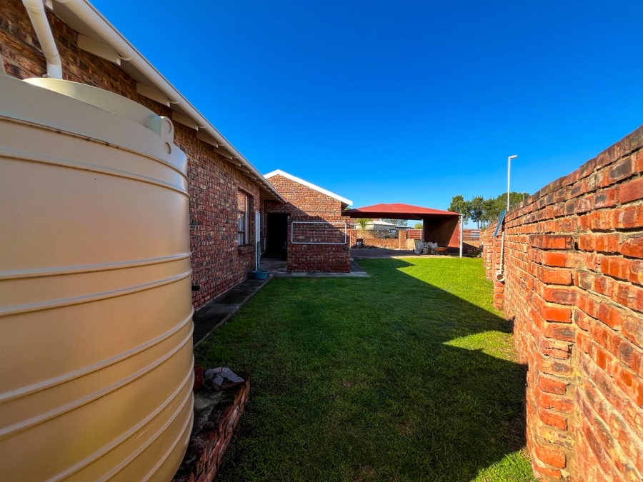 3 Bedroom Property for Sale in Strelitzia Park Eastern Cape